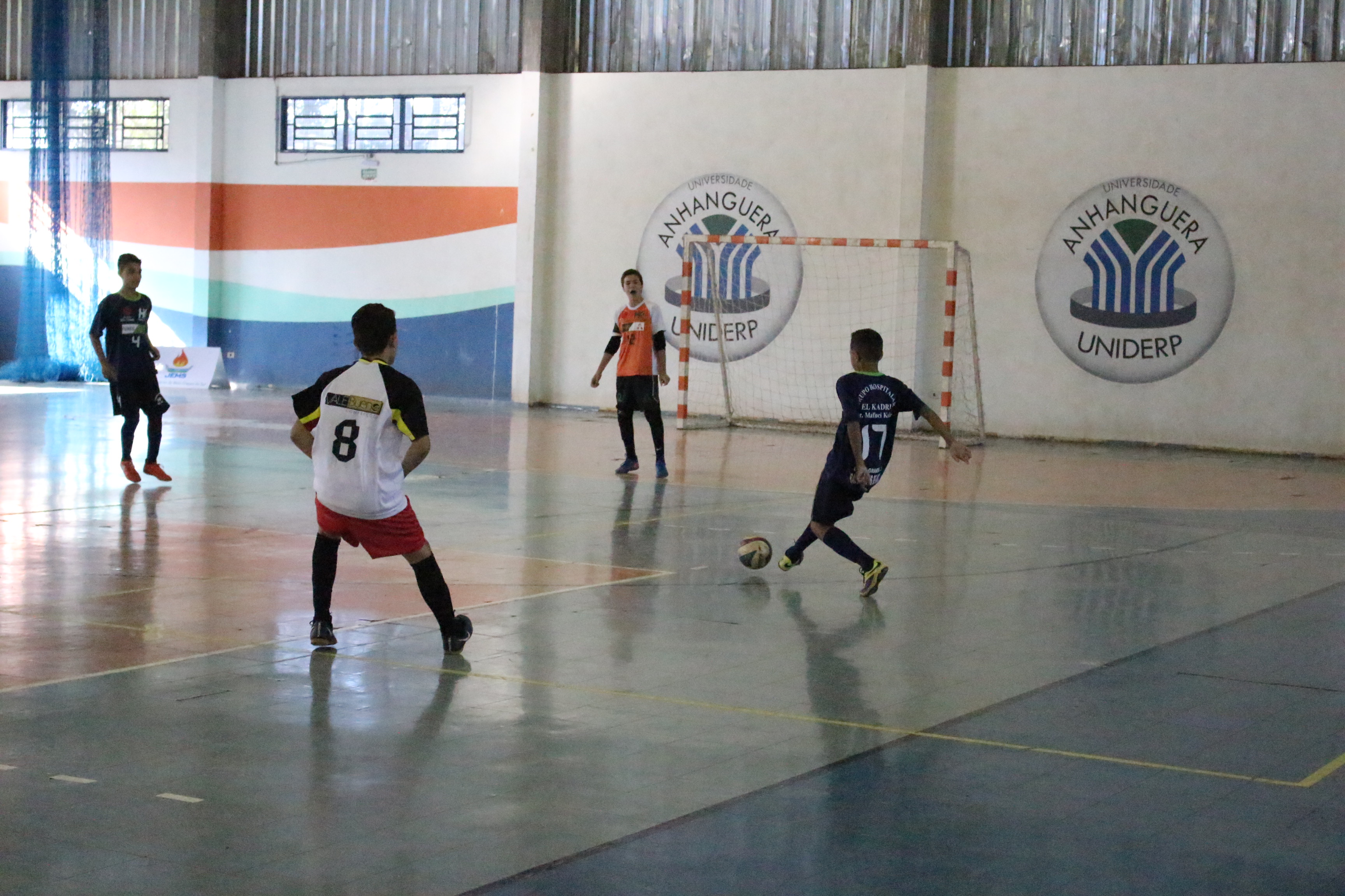 Para ajudar em tratamento, Pedrinho ganha camiseta do melhor do mundo no  futsal - Comportamento - Campo Grande News