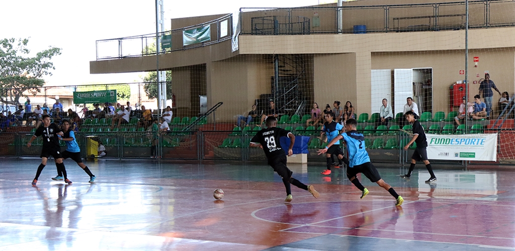 Educação Física e Desporto: Futsal