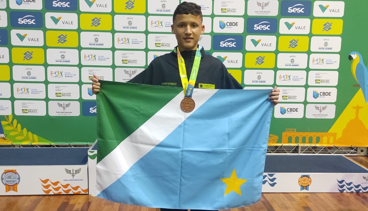 Jovem atleta paulistense é campeã nacional de Taekwondo nos Jogos Escolares  Brasileiros e conquista vaga para o Sul-Americano - Prefeitura do Paulista  - Cuidando da cidade, trabalhando pra você.