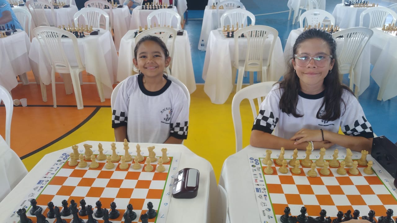 Campeonato de xadrez escolar reúne garotada - 13/11/12 - ESPORTES - Jornal  Cruzeiro do Sul